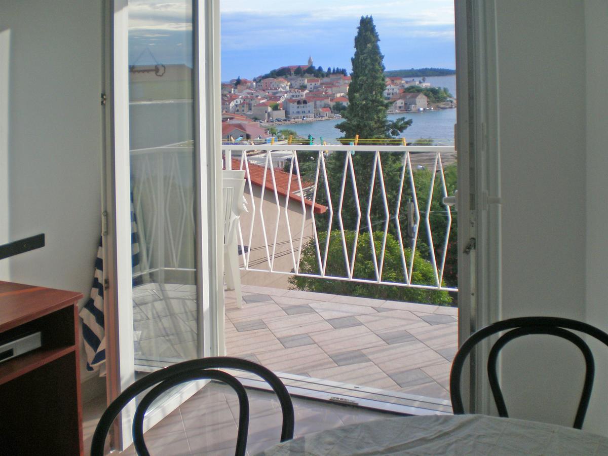 Apartment Nensi Primošten Buitenkant foto